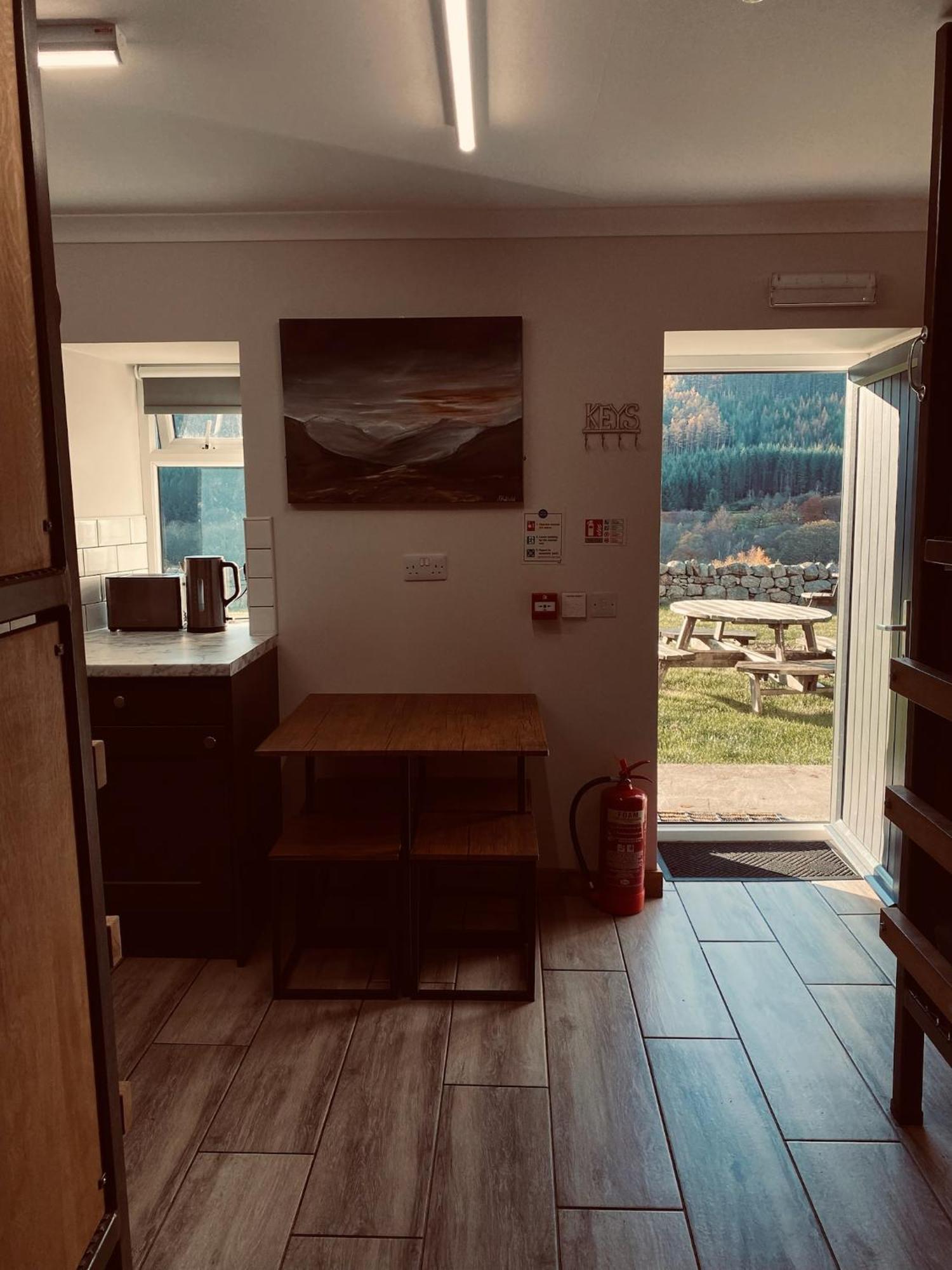 Ben Nevis Inn Rooms 포트 윌리엄 외부 사진